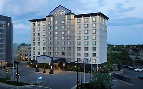Fairfield Inn & Suites By Marriott Montreal Airport